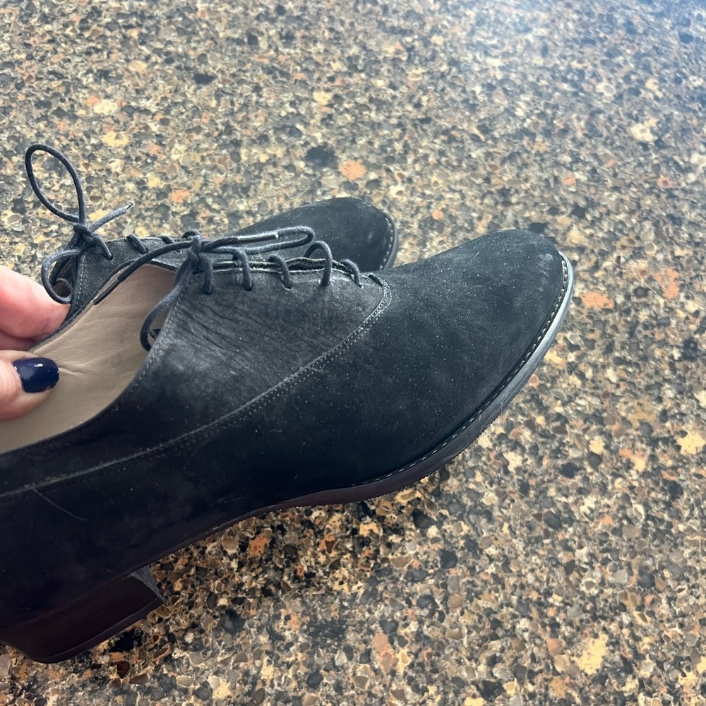 Marc Alpert tie loafers. Black suede.